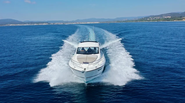 Beneteau GT 46 - Image 2